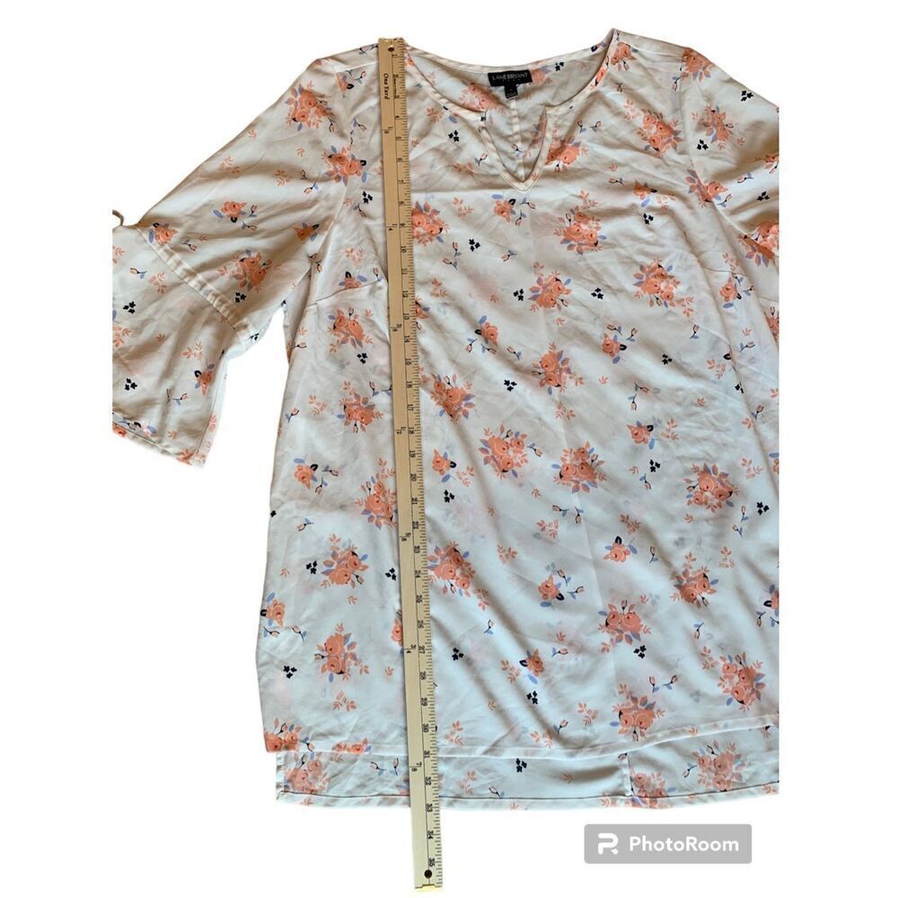 Lane Bryant Split Neck Bell Sleeve Floral Tunic - Picture 7 of 8